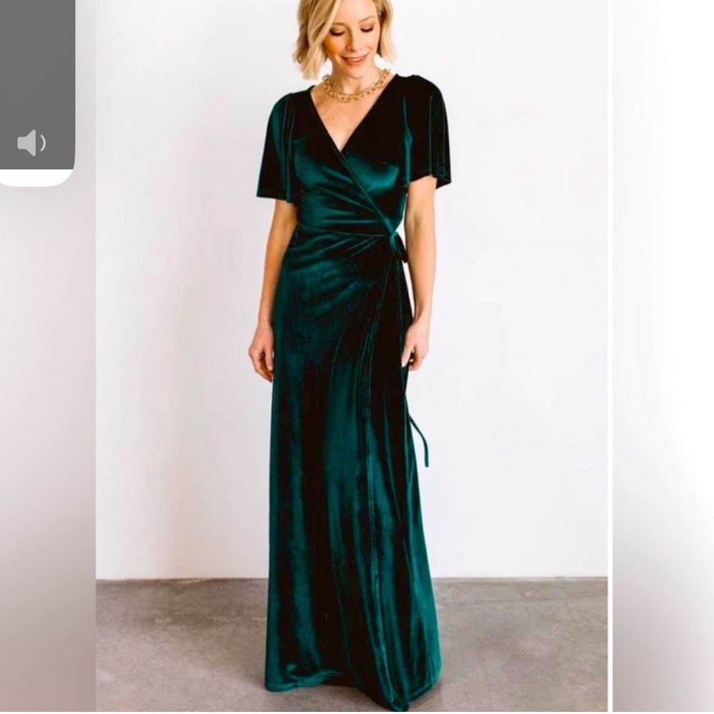 NWT Baltic Born Meghan Velvet Wrap Maxi Dress in Emerald Green